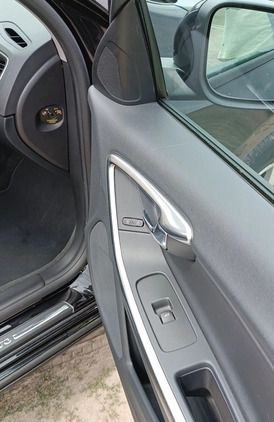 Volvo V60 cena 46500 przebieg: 197000, rok produkcji 2016 z Pyzdry małe 667